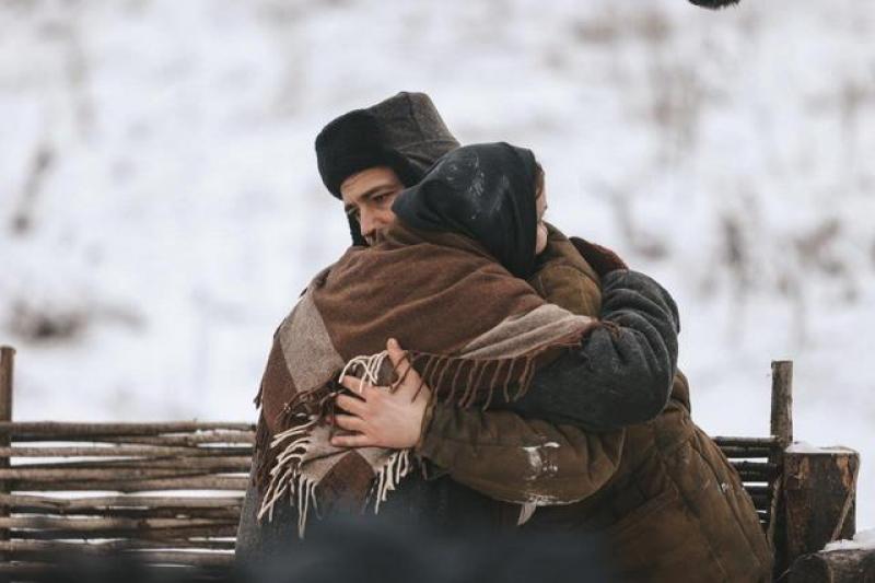Кадр из сериала «Солдатская мать» предоставлены KION от экосистемы МТС