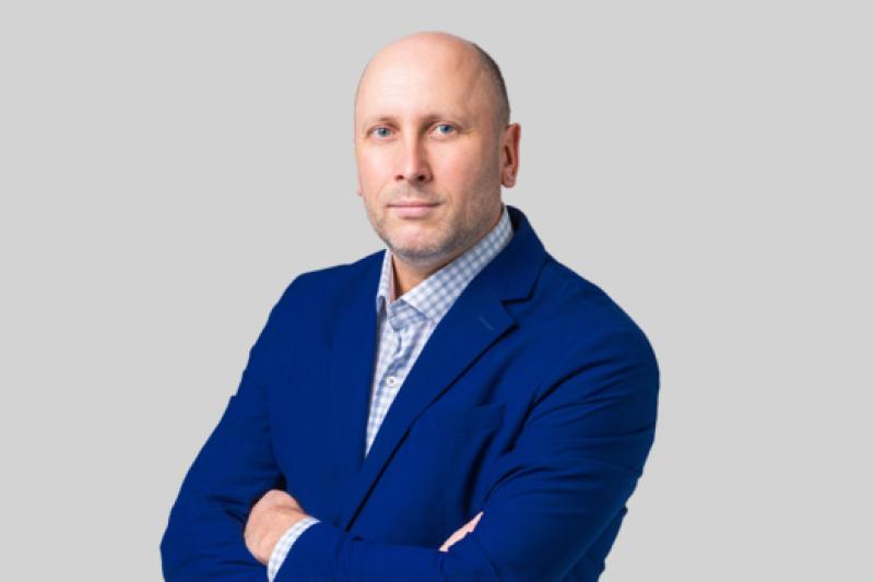 Планируем подарок: топ‑7 смартфонов для женщин Нижнего Новгорода в 2026 году