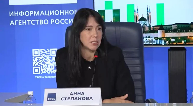 Заместитель вице-президента VK по образовательным проектам Анна Степанова Заместитель вице-президента VK по образовательным проектам Анна Степанова